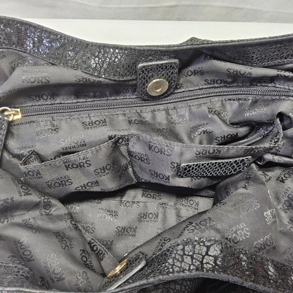 Michael Kors Fulton Shoulder Bag‎ Womens Large Black Snake Embossed Leather Gold